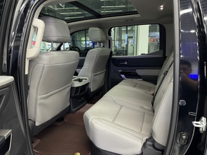 <span class=keywords><strong>Toyota</strong></span> <span class=keywords><strong>RAV4</strong></span> 3.5T Híbrido 4 Puertas LTD (Versión Canadiense) de Segunda Mano <span class=keywords><strong>2023</strong></span>, 5 Asientos, Gasolina, Volante a la Izquierda, 41000km, CVT - Product Image 5