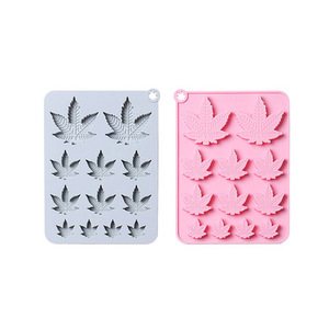 قالب سيليكون لصنع الشوكولاتة والبودنغ على شكل أوراق القيقب بـ 12 تجويف، أداة خبز منزلية الصنع، قالب كعك الأرز - Product Image 2