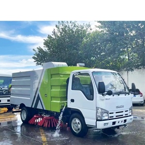 Barredora de Calles con Succión al Vacío ISUZU 100P con Tanque de Agua de 1200 Litros y Tanque de Residuos de 4200 Litros en Venta - Product Image 2