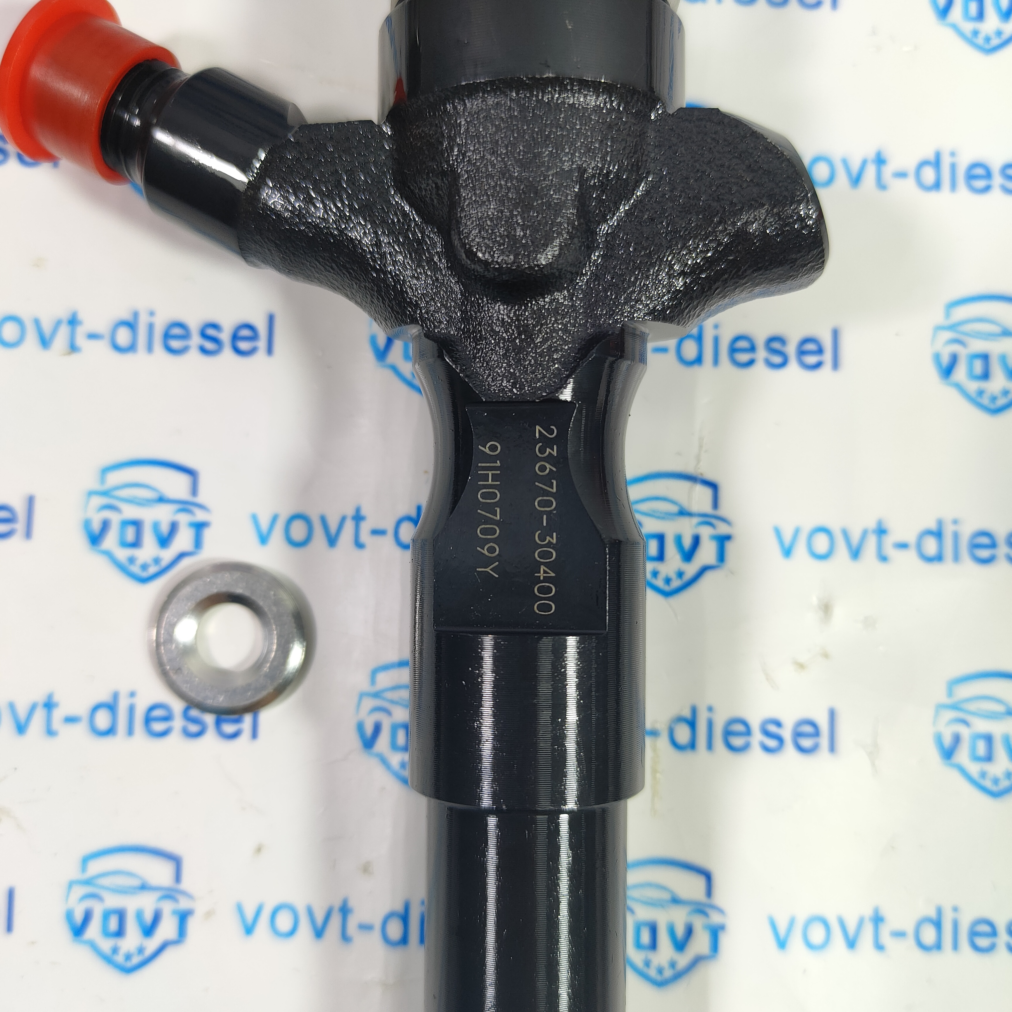 High Quality Diesel Injector 23670-30400 23670-39365  295050-0200 295050-0460 Common Rail Injector for Denso Toyota Auto Parts