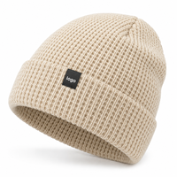 Bonnet en acrylique OEM à tricot gaufré, couleur inaltérable, entretien facile, trois saisons, sans revers, bonnet doux de couleur unie, printemps automne