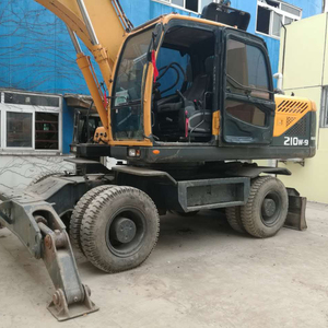 Excavatrice sur chenilles d'occasion de 21 tonnes R210W-9 Hyundai Cummins Engine Matériel de construction de haute qualité - Product Image 1