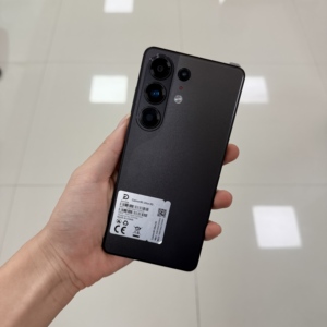 Smartphone CAMON 50 Ultra 5G LTE 2026, Desbloqueado, Deca Core, 12GB RAM, 512GB ROM, Pantalla AMOLED de 6.8" y 144Hz, CDMA, Francés - Product Image 3