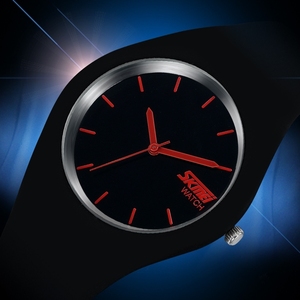 Women's quartz watch Silicone strap minimalist wristwatch 30M waterproof casual sport watch - Product Image 2