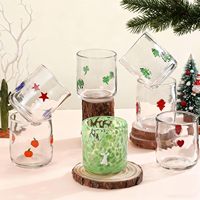 Vente en gros de verrerie en cristal artisanale à pois colorés, idéale pour les fêtes de fin d'année, les fêtes de Noël et les événements spéciaux, avec motifs personnalisables