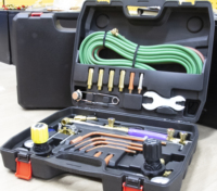 Kit multifonctionnel portable de soudage et de coupe Boîte à outils de réparation automobile alimentée par batterie pour répondre à diverses exigences de travail