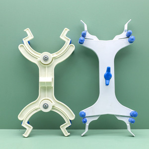 Pinza de titulación de doble cara de plástico y aluminio Huida Butterfly para soporte de laboratorio - Product Image 1