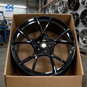 Juego de Ruedas Forjadas Ligeras de <span class=keywords><strong>5</strong></span> Radios, Monobloque, Negro Brillante, 18x9.5J, 5x120, -10mm, CB72.6, <span class=keywords><strong>5</strong></span> Orificios, para Calle y Pista - Product Image 5