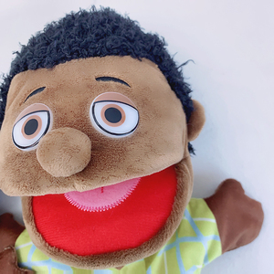 Nuovo arrivo marionetta a mano educativo peluche nero <span class=keywords><strong>per</strong></span> famiglie serie burattini afroamericani e teatri di <span class=keywords><strong>marionette</strong></span> - Product Image 3