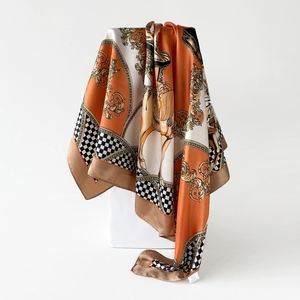 <span class=keywords><strong>Foulard</strong></span> Quadrato in Seta 90x90cm, Sciarpa di Lusso da <span class=keywords><strong>Donna</strong></span> con Stampa Floreale in Raso, Grande Bandana Femminile - Product Image 2