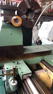 Buone condizioni 2m usato CW61163C tornio orizzontale tradizionale tornio manuale <span class=keywords><strong>tornitura</strong></span> foro interno di perforazione 2000mm uso officina - Product Image 4