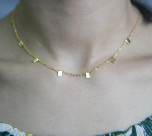 قلادة نسائية بتصميم هندسي من السلاسل, قلادة نسائية بعلامة لامعة لامعة مصنوعة من خامات عالية الجودة بسعر الجملة ، قلادة نسائية بتصميم هندسي بسيط - Product Image 2