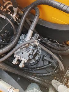 รถขุดไฮดรอลิกแบบตีนตะขาบ Hyundai 225LC-9T น้ำหนัก 22.5 ตัน เครื่องยนต์ยี่ห้อฮุนได - Product Image 6