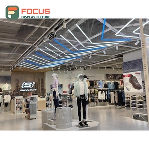 Étagères murales en acier inoxydable pour magasin de créateurs modernes, solution tout-en-un pour magasin de mode - Product Image 4