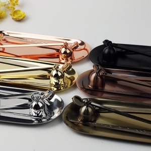 थोक लोकप्रिय उच्च गुणवत्ता वाले नए डिजाइन हस्तनिर्मित पर्यावरण के अनुकूल लक्जरी विक ट्रिमर चीन में बने मोमबत्तियों के लिए - Product Image 1