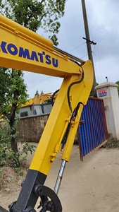 Excavadora Komatsu PC56 Usada en Japón de Alto Rendimiento y Calidad, 5 Toneladas, Motor, Caja de Cambios, Bomba, Rodamientos 90% Nuevos en Oferta - Product Image 6
