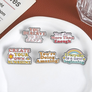 Bán buôn thời trang cảm hứng từ kim loại huy hiệu động lực văn bản tích cực tùy chỉnh mềm men Pin - Product Image 3