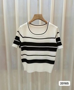 Meisjes Zomer Ijs Zijde T-Shirt Koreaanse Ronde Hals Kleur Gestreepte Gebreide Tops Korte Mouw Fashion Design Casual Gebreide <span class=keywords><strong>Blouse</strong></span> Vrouwen - Product Image 4