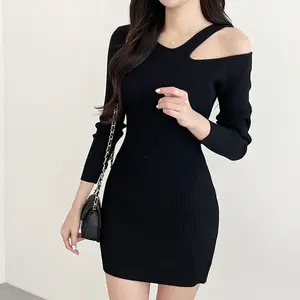 Design feeling machine carefully dig shoulder skirt knitting dress sexy female black shoulder cultivate one's morality in a pack