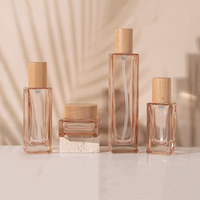 Ensemble de flacons pompe en verre jaune translucide et de pots à couvercle en bois massif de 20 ml, 30 ml, 50 ml, 100 ml, 120 ml, 30 g, 50 g pour crème