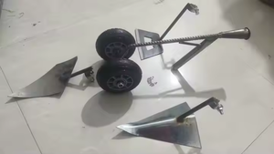 <span class=keywords><strong>Outil</strong></span> de travail du sol agricole en acier au carbone forgé, deux roues, trois en un, pour le travail du sol, la désherbage des pelouses, l'excavation du sol - Product Image 6