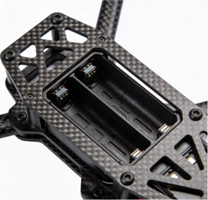 Boîtier de batterie léger et résistant à l'eau en fibre de carbone pour accessoires - Product Image 3