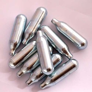 Crème fouettée de haute qualité, cartouches de crème fouettée en gros, nombreuses couleurs, <span class=keywords><strong>crackers</strong></span> - Product Image 4