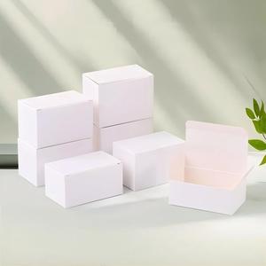 Boîtes d'expédition blanches recyclables personnalisées avec impression mate, estampage à chaud quadricolore et UV pour emballages cadeaux rigides de luxe, bougies, photos - Product Image 2