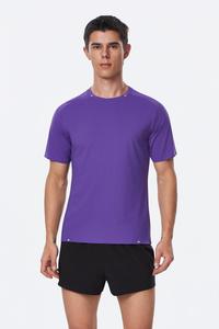 T-shirt da uomo in nylon spandex morbido come la seta, ad asciugatura rapida, con protezione UV, personalizzabile con logo, ideale per il business. - Product Image 4