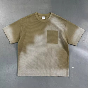 Camiseta de algodón gofrado de 325 g/m², lavada con ácido, con bordes deshilachados, estilo vintage, cuello redondo, oversize para hombre. - Product Image 3