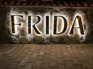 ป้ายอะคริลิคแบบกำหนดเอง ไฟ LED ส่องสว่าง สำหรับภายนอก/ภายในอาคาร ป้ายเรืองแสง ทนทานต่อสภาพอากาศ IP65 พร้อมรีโมทคอนโทรล ตัวอักษร 3 มิติ หลายสี RGB - Product Image 2