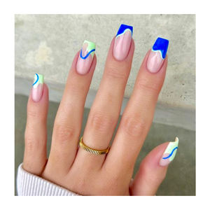 <span class=keywords><strong>Uñas</strong></span> postizas de Punta francesa, <span class=keywords><strong>uñas</strong></span> postizas de forma cuadrada mediana, corazón azul y blanco, 24 Uds. Oem Odm, palo de refuerzo - Product Image 4