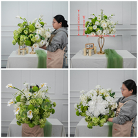 Bouquet floral personnalisé DKB, mélange d'hortensias blancs et verts et de lys calla, arrangement de 50 cm, centre de table de mariage, fleur artificielle