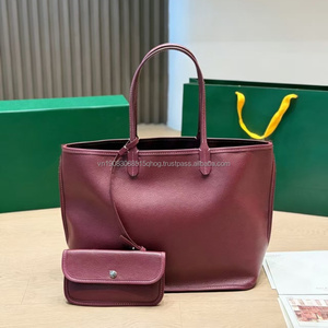 Sac fourre-tout de luxe coloré à motif bonbon en cuir synthétique microfibre grande capacité pour femme de marque de créateur célèbre – Collection été - Product Image 6