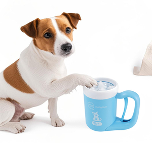 Pulitore e massaggiatore automatico per zampe di cane di migliore qualità, tazza per lo smaltimento dei rifiuti di animali domestici in silicone morbido, detergente per zampe di gatto in plastica sostenibile - Product Image 1