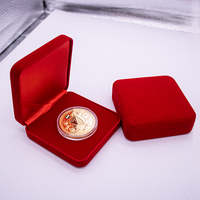 Boîte à pièces en velours avec logo personnalisé, design moderne et technique de moulage, boîte de présentation durable pour médailles commémoratives, boîte cadeau