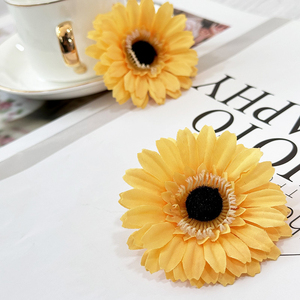 Nuevo Crisantemo Artificial de Corazón Negro Colorido, Perfecto para Bodas, Fiestas, Decoración del Hogar, Decoración de Pasteles, <span class=keywords><strong>Accesorios</strong></span> - Product Image 4