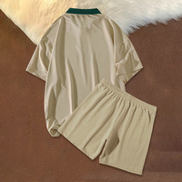 Ensemble short de golf personnalisé avec logo F240021, polo col roulé patchwork unisexe et short pour femme, collection été 2026