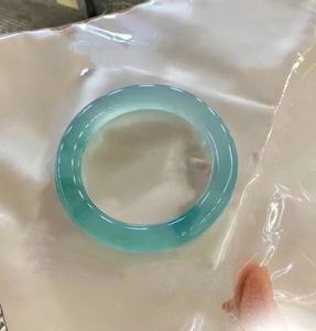 กำไลหยกเกรดน้ำแข็งธรรมชาติไร้ที่ติจากพม่าของแท้จี้หยกทรงกลมน้ำน้ำสีฟ้าเกรดพรีเมียมสำหรับผู้หญิง - Product Image 2