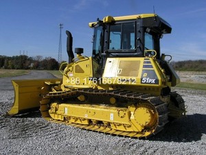 Bouteur d'occasion KOMATSU D51PX-24 de haute qualité, en bon état, 20 tonnes, 162KW - Product Image 6