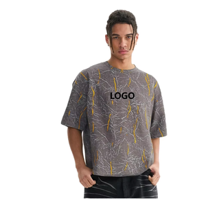 T-shirt imprimé surdimensionné pour homme avec lignes jaunes, col rond, manches courtes, style streetwear, tissu tricoté respirant - Product Image 2