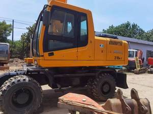 Excavatrice sur pneus Hyundai d'occasion 210W-7/9 220lc 225lc 305lc 210-9S 210W-9T, moteur et pompe coréens 125kW, godet 1m³ capacité 0.8m³ en stock - Product Image 5