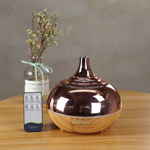 Diffuseur d'arômes électrolytique YX-150 0,5 L, design grain de bois, télécommande, humidificateur de bureau domestique, type brume - Product Image 1