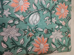 Tissu d'ameublement imprimé à la main vert doux avec bloc de main à imprimé floral Beau design avec des couleurs apaisantes au prix de gros - Product Image 2