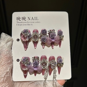 Vente en gros Ongles artificiels 3D de luxe faits à la main Ongles de presse en gel mi-longs <span class=keywords><strong>Carré</strong></span> Bling Strass Manucure brillante pour les doigts - Product Image 4