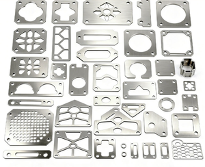 Services fiables de fabrication métallique |   Pièces et composants en tôle découpés au laser sur mesure - Product Image 2