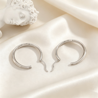 Boucles d'oreilles tendance style français en argent sterling 925, créoles géométriques irrégulières plaquées or pour femme, idéales pour mariage et soirée