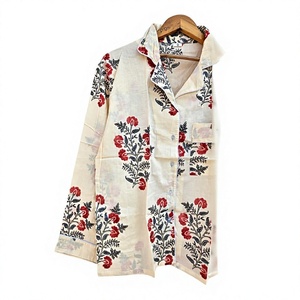 Ensemble de pyjama pour homme à manches longues à imprimé floral, tissu en satin 100% coton, vêtements de nuit décontractés, motif tissé, saison printemps, cadeau pour elle - Product Image 1
