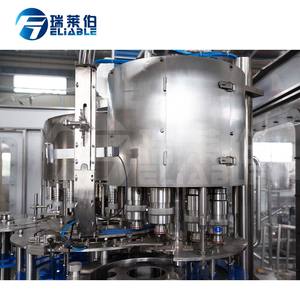 Lavado, llenado y sellado 3 en 1 Monoblock Máquina de llenado de agua de bebida para botella de mascota - Product Image 3