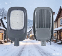 Lampadaire solaire LED extérieur, pas de facture d'énergie nécessaire, étanche IP65, pour rue, école et espaces publics